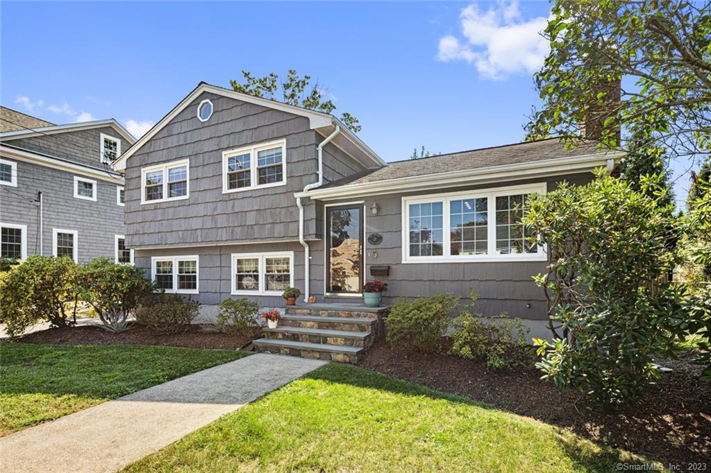 31 Geneva Terrace Fairfield CT 06824