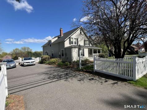 268 Ridgewood Road West Hartford CT 06107