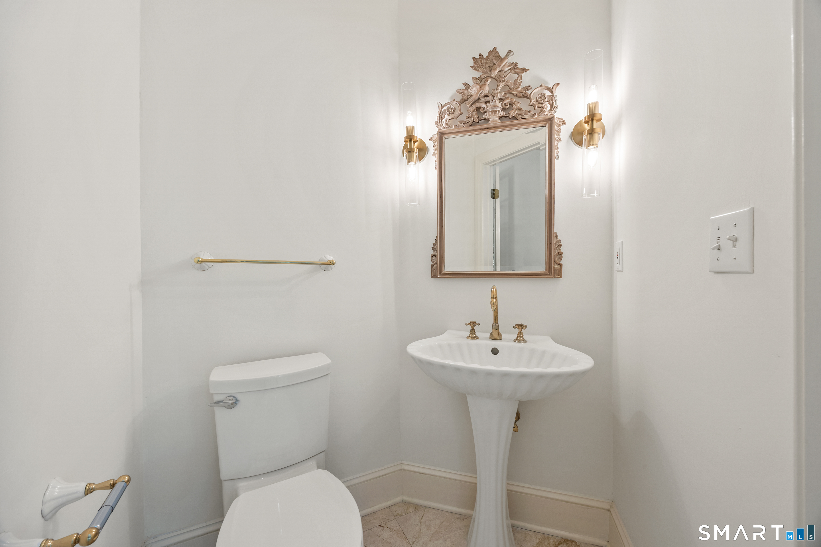 10 Weddington Lane Weston CT 06883