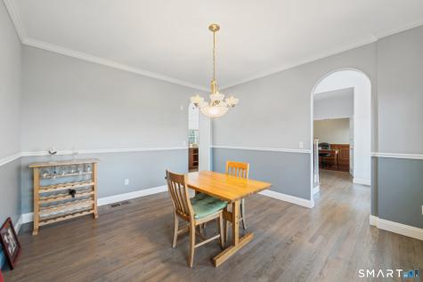 83 Valley Stream Lane Southbury CT 06488