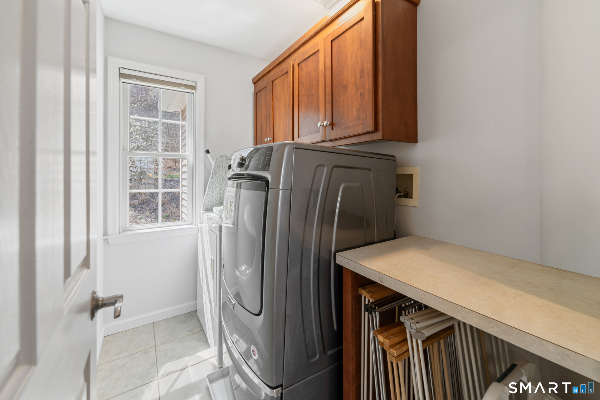 83 Valley Stream Lane Southbury CT 06488
