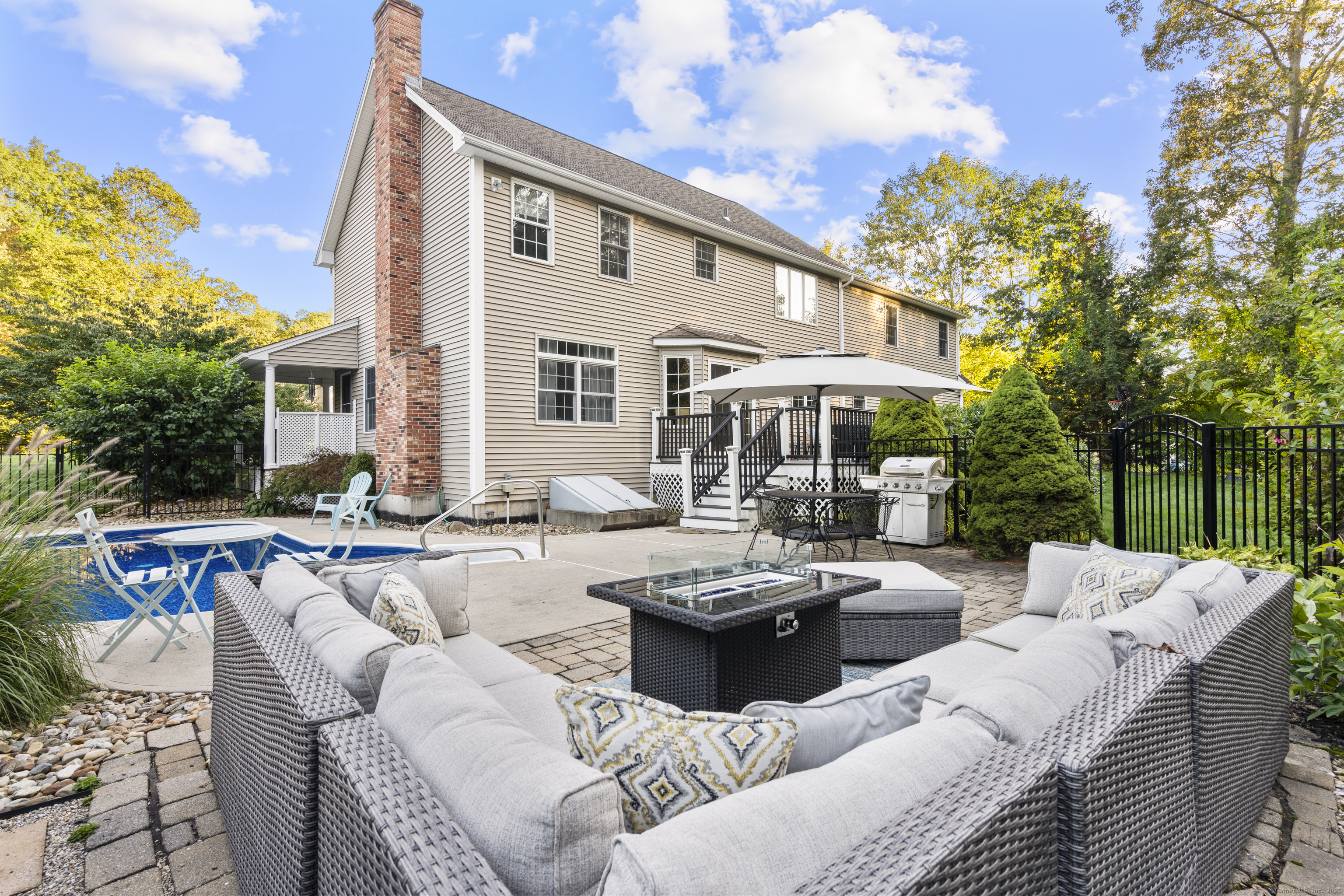 51 Country Club Road Bolton CT 06043