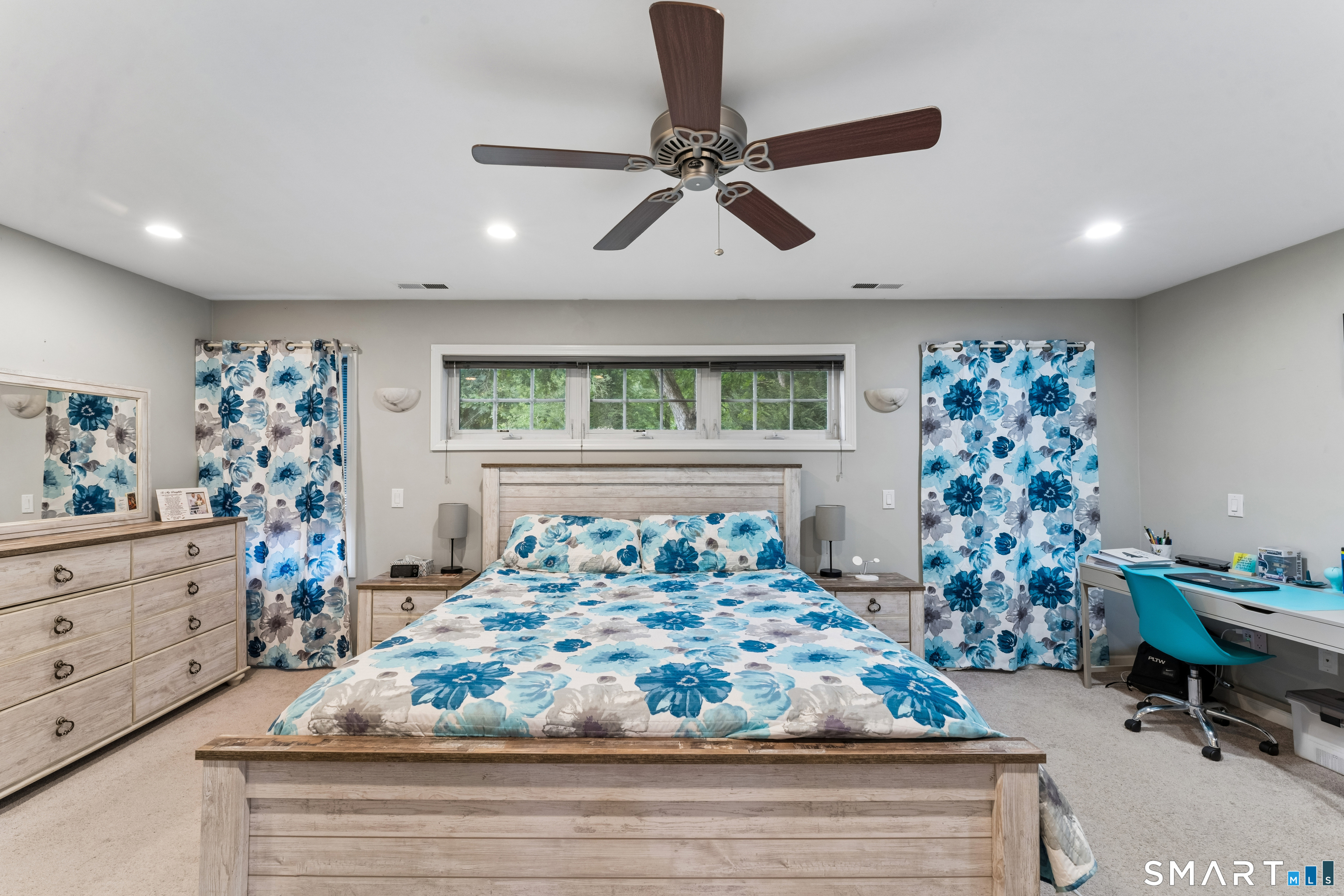 72 Alpine Drive Newtown CT 06482