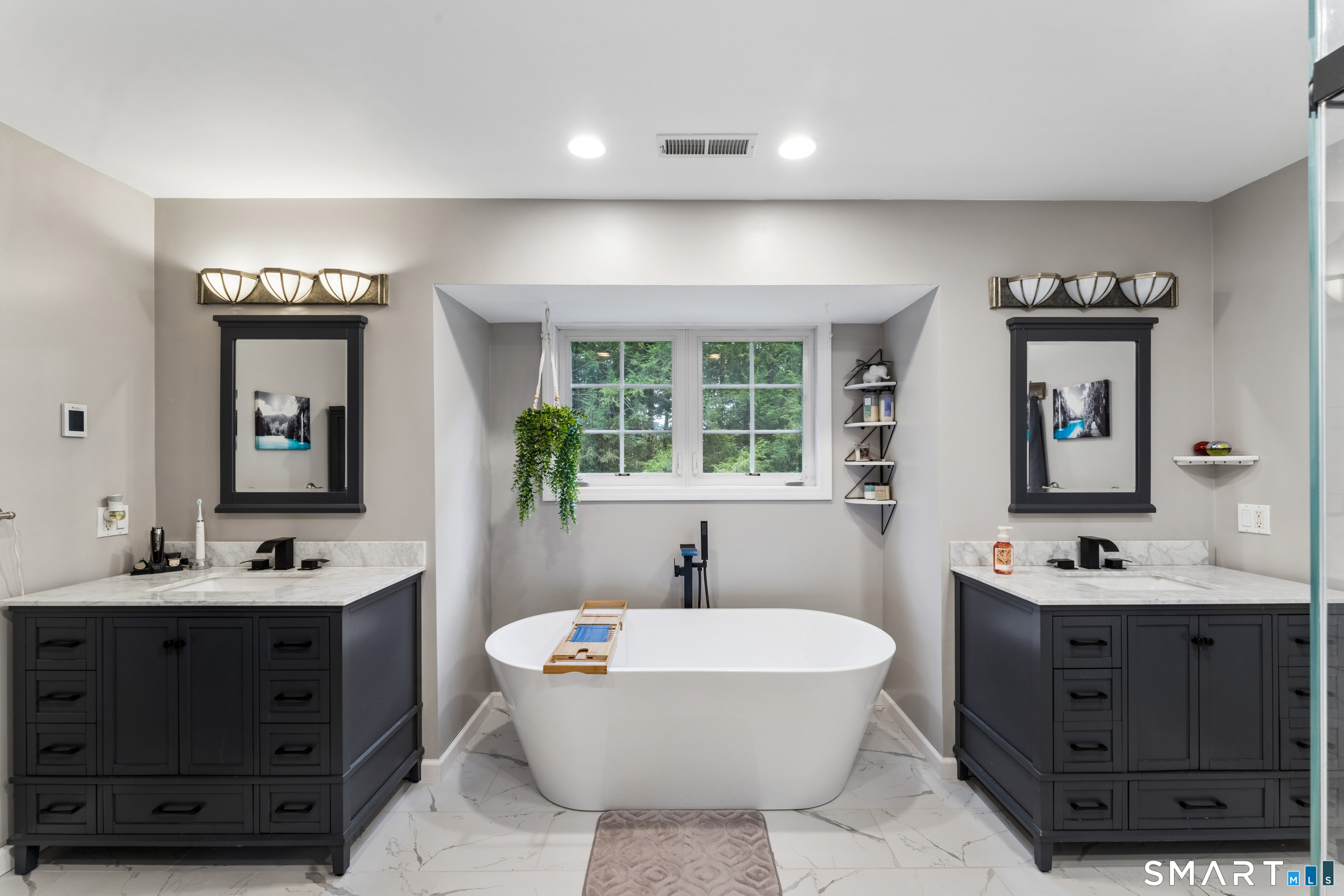 72 Alpine Drive Newtown CT 06482