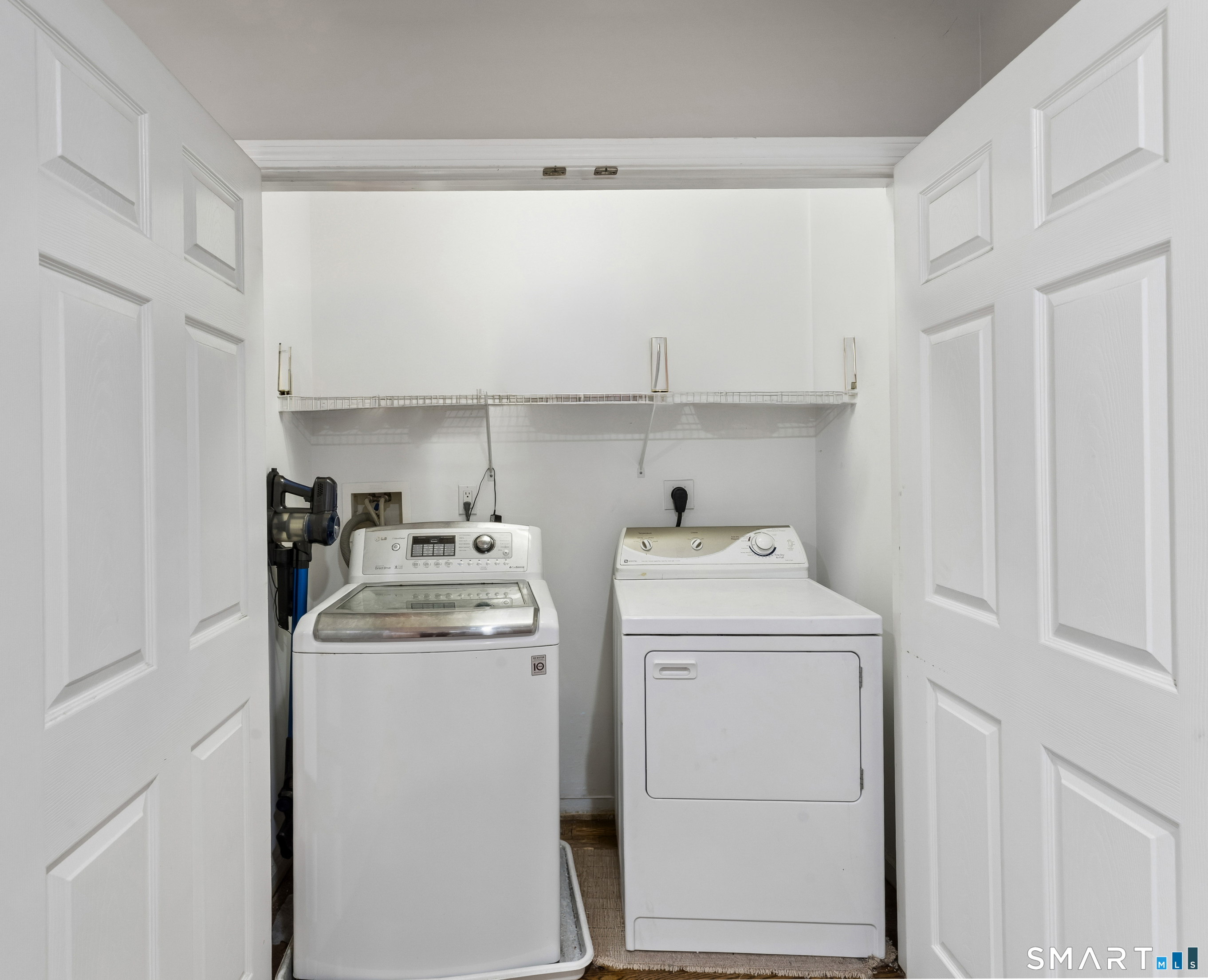72 Alpine Drive Newtown CT 06482