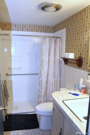212 Lake Avenue Bristol CT 06010