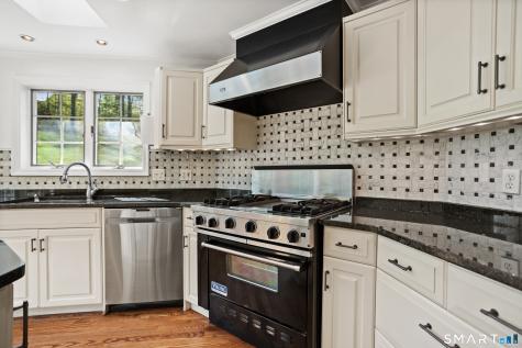 120 Braeside Drive Hamden CT 06514