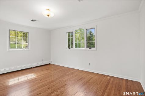 120 Braeside Drive Hamden CT 06514