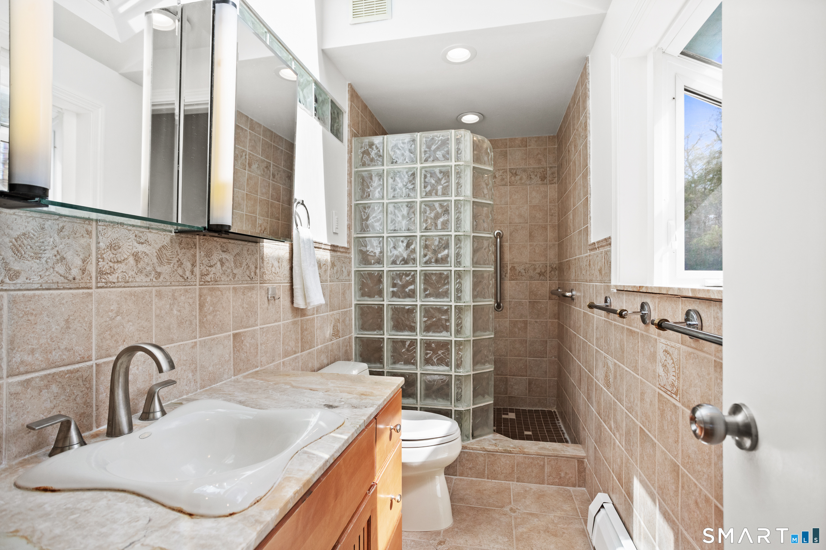 120 Braeside Drive Hamden CT 06514