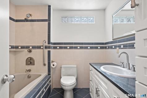 120 Braeside Drive Hamden CT 06514