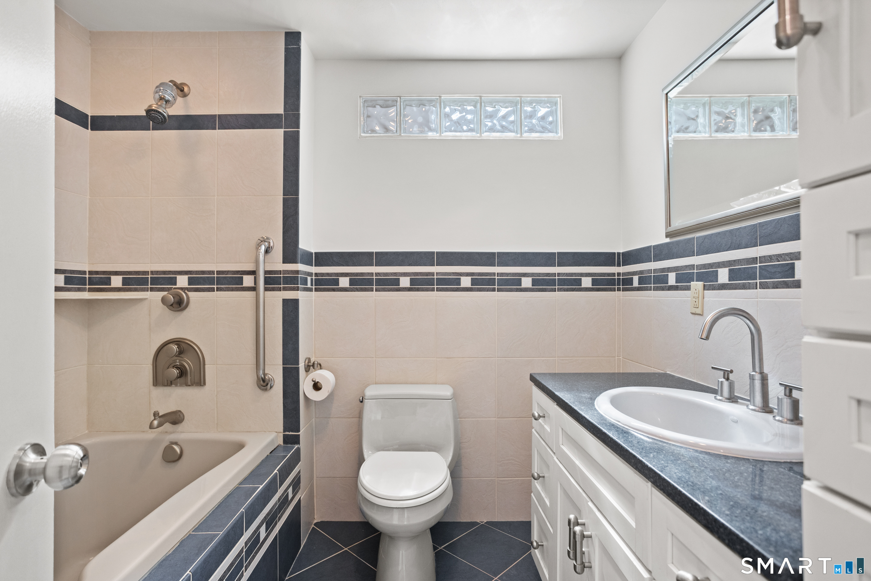 120 Braeside Drive Hamden CT 06514