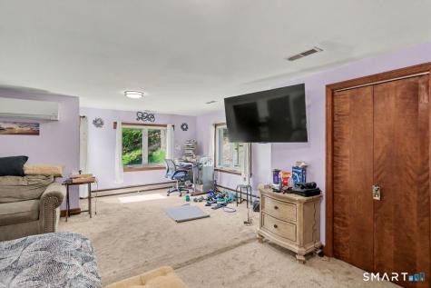 140 Emmett Avenue Derby CT 06418