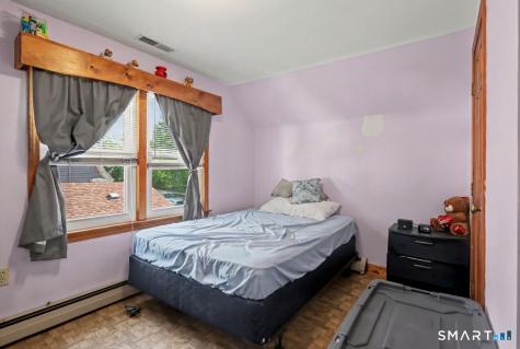 140 Emmett Avenue Derby CT 06418