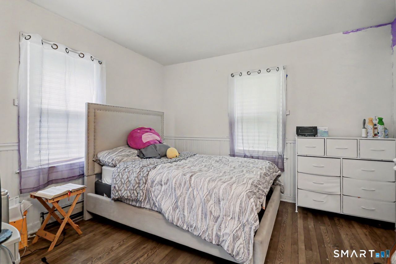 140 Emmett Avenue Derby CT 06418