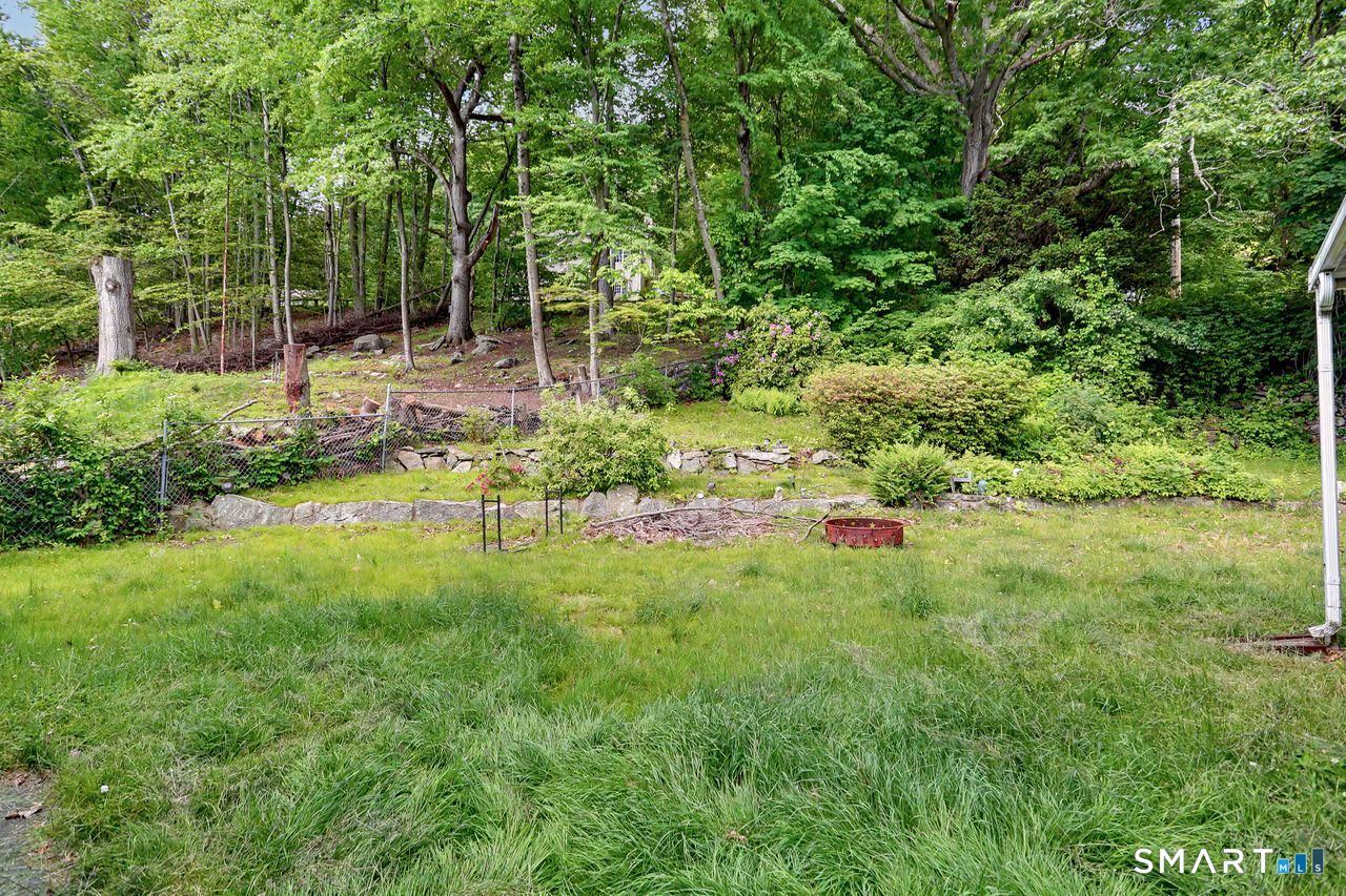 140 Emmett Avenue Derby CT 06418