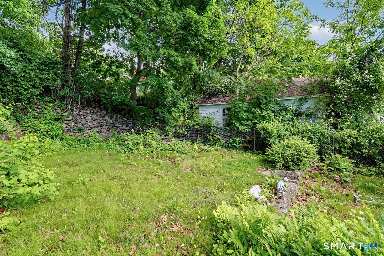 140 Emmett Avenue Derby CT 06418
