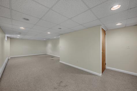 155 Pine Tree Lane South Windsor CT 06074