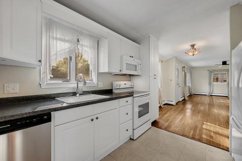 155 Pine Tree Lane South Windsor CT 06074