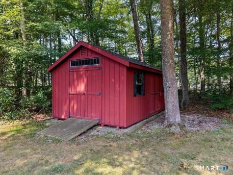 15 Harvest Glen East Lyme CT 06333
