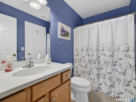 15 Harvest Glen East Lyme CT 06333