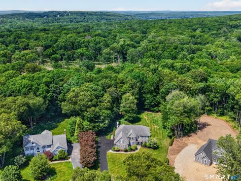 15 Harvest Glen East Lyme CT 06333