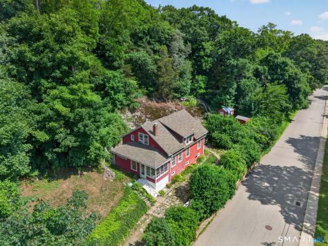 79 River Street Deep River CT 06417