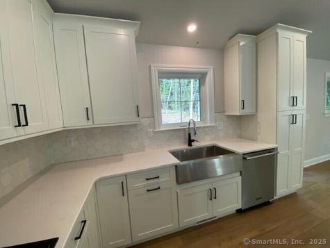 919 Strongtown Road Southbury CT 06488