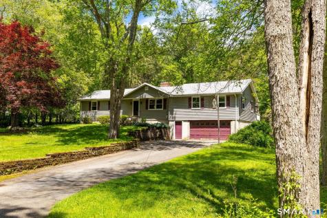 12 Stanton Lane Preston CT 06365