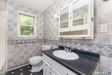 12 Stanton Lane Preston CT 06365