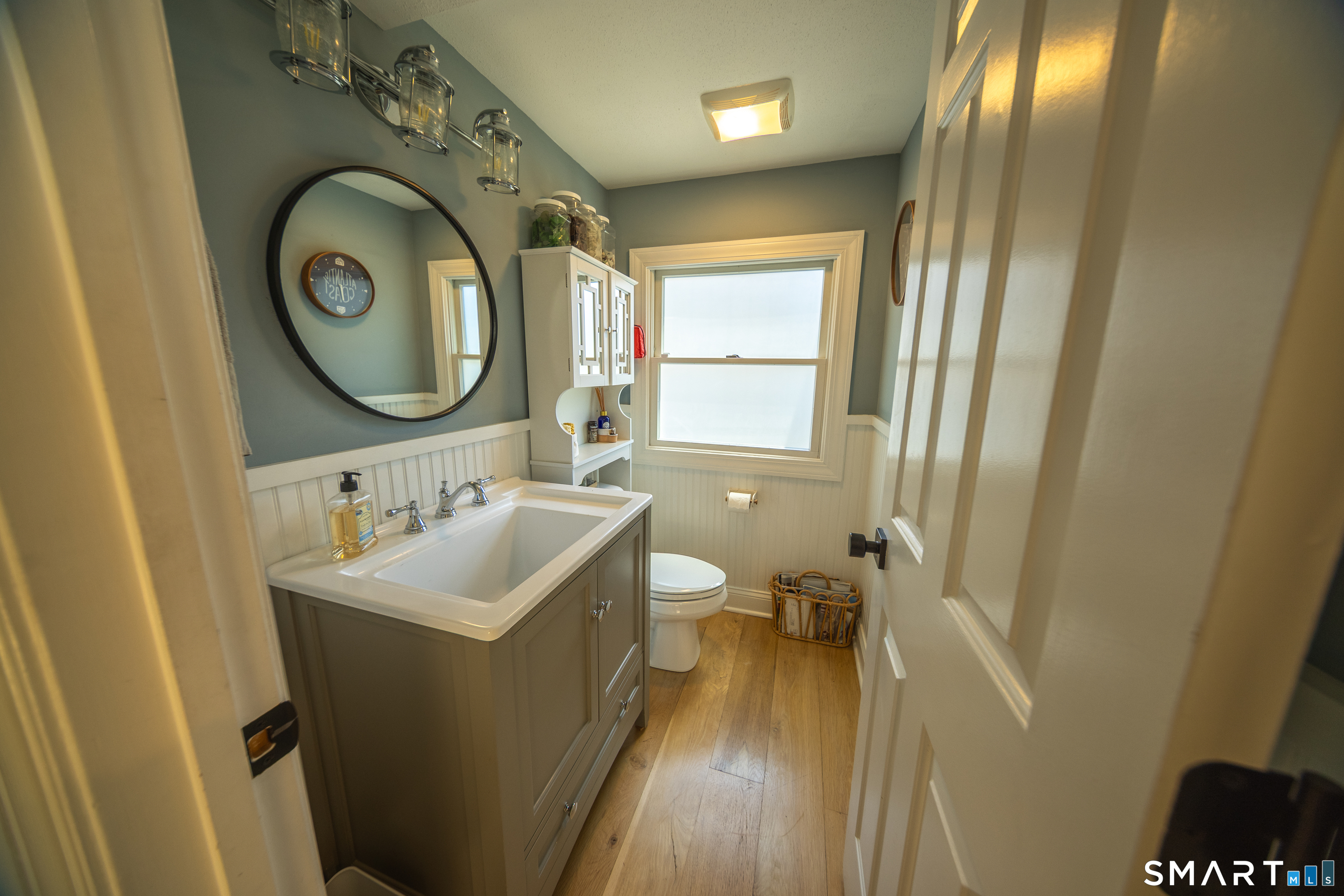 18 Waverly Road Branford CT 06405