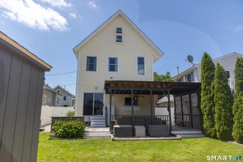 18 Waverly Road Branford CT 06405
