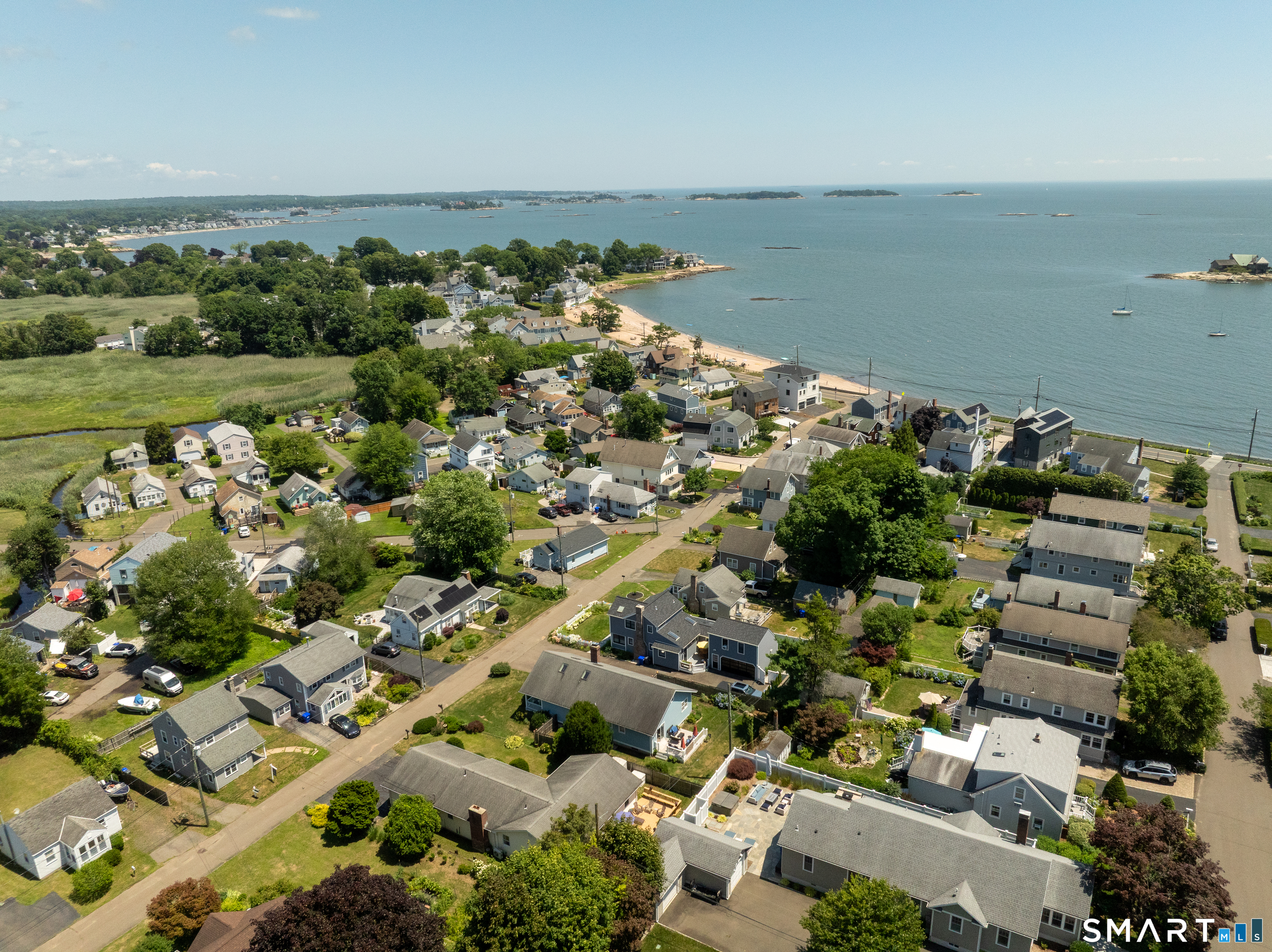 18 Waverly Road Branford CT 06405