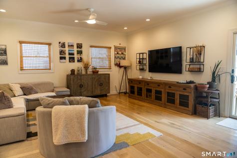 18 Waverly Road Branford CT 06405