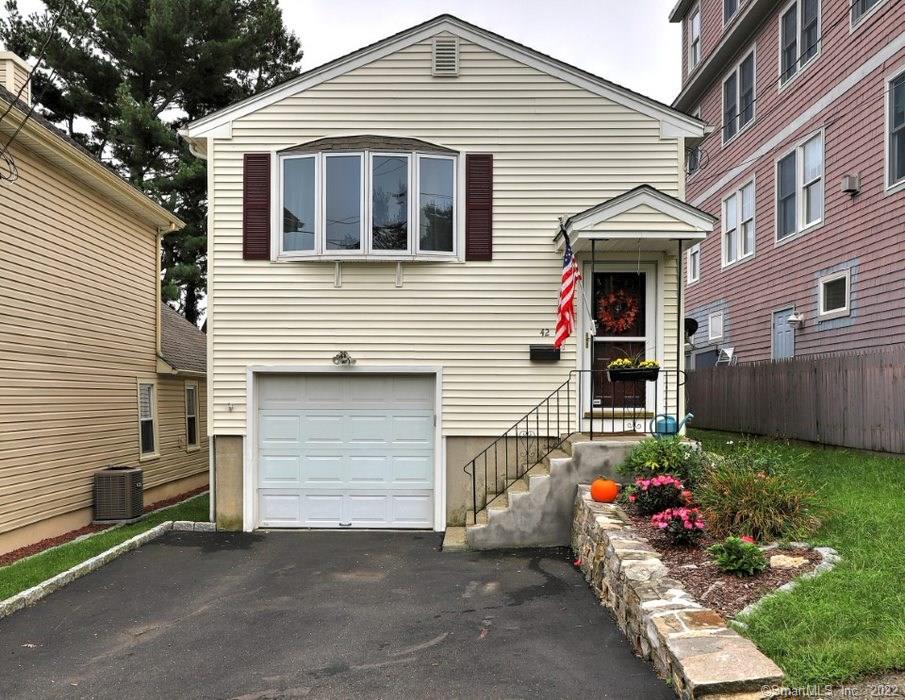 42 Soundview Avenue Milford CT 06460