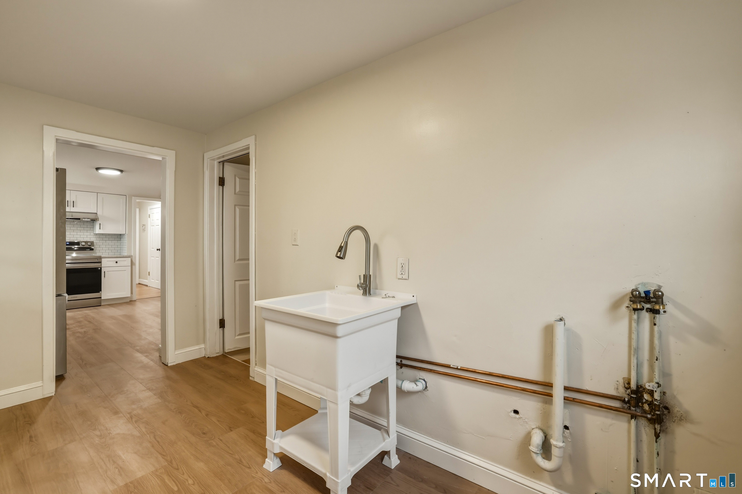 102 Lawler Road West Hartford CT 06117