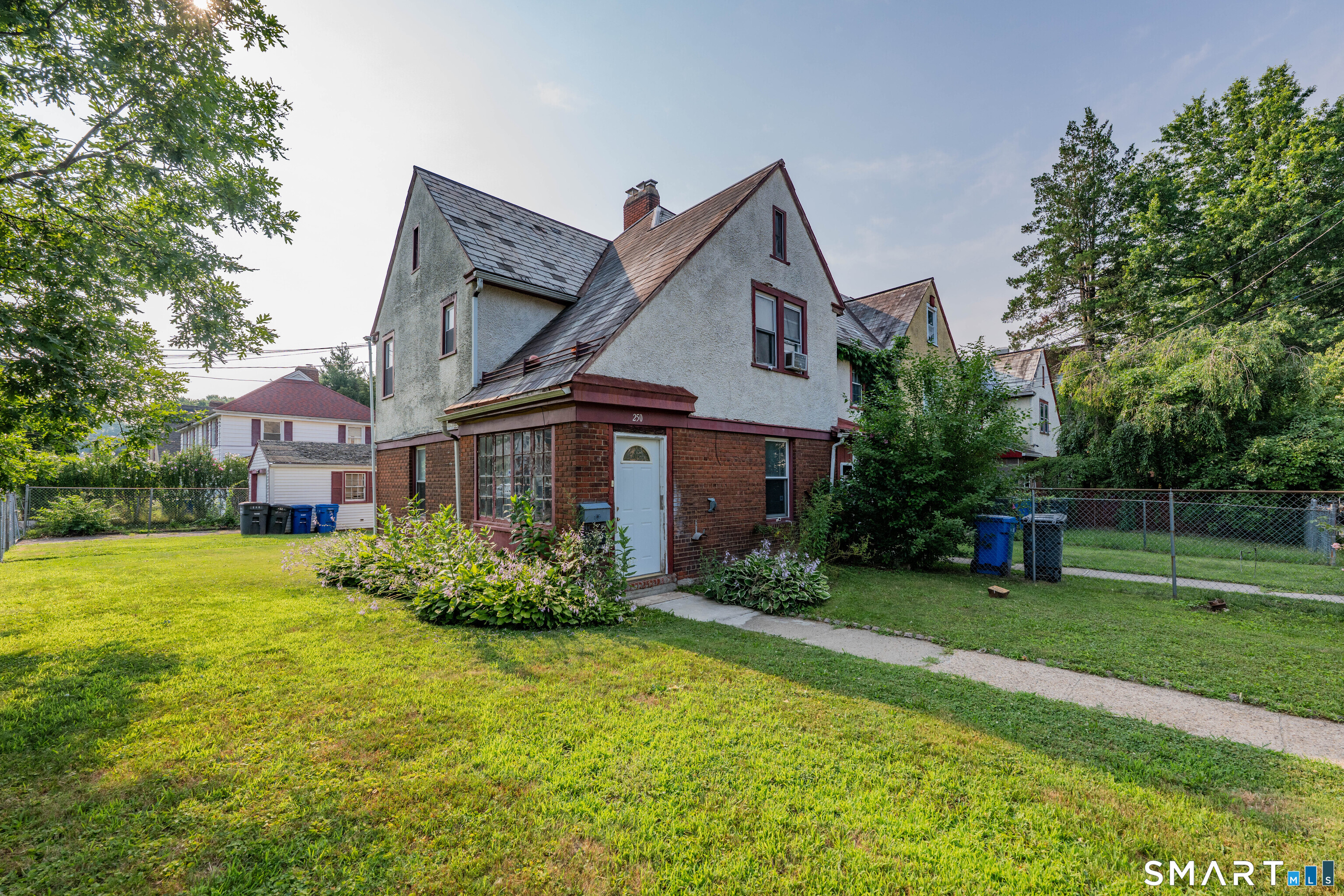 250 Hillside Avenue Hartford CT 06106