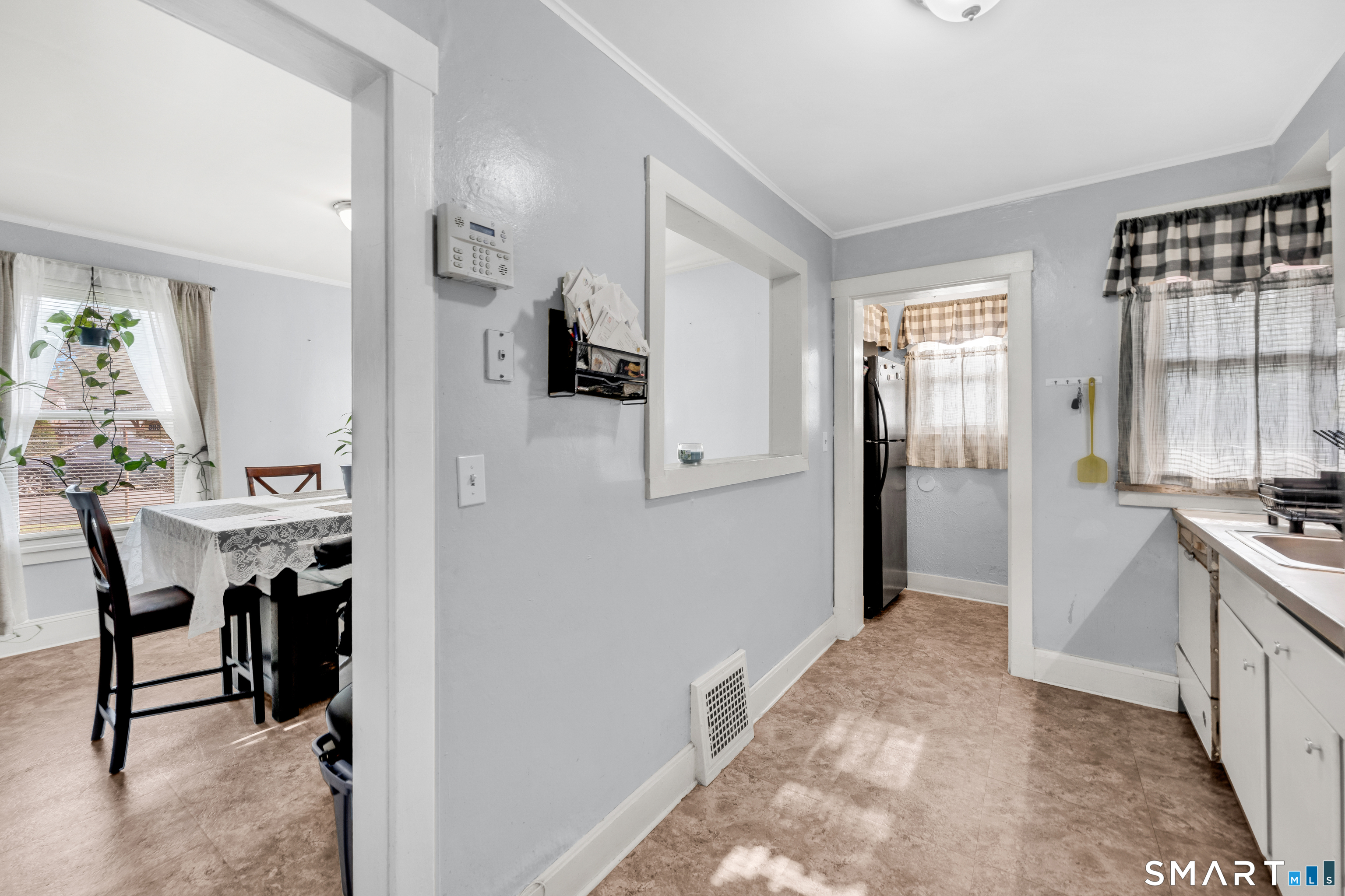 250 Hillside Avenue Hartford CT 06106