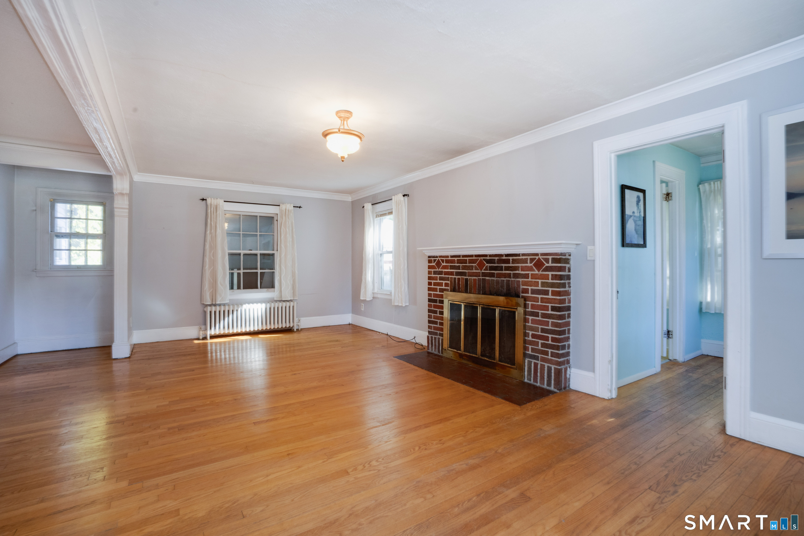 74 Arnoldale Road West Hartford CT 06119