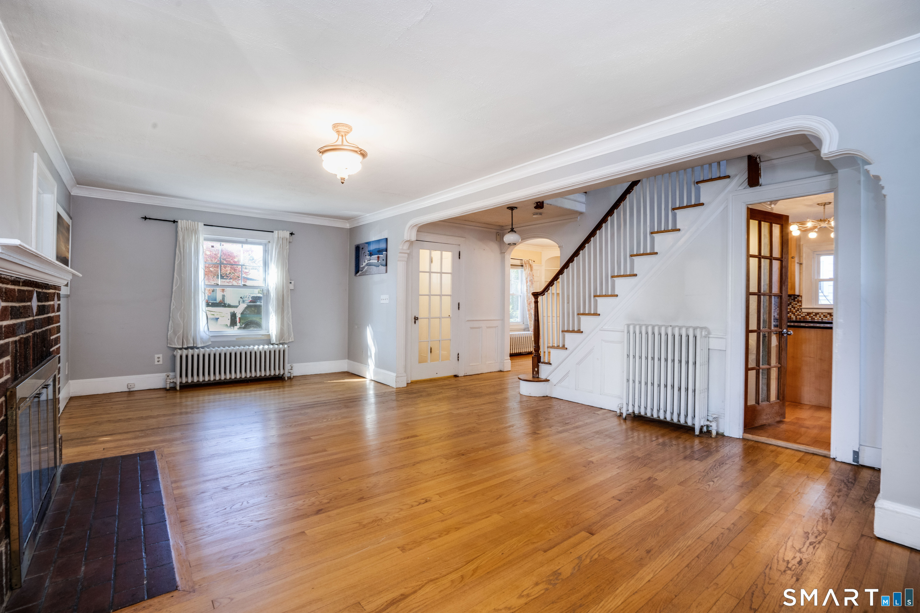 74 Arnoldale Road West Hartford CT 06119