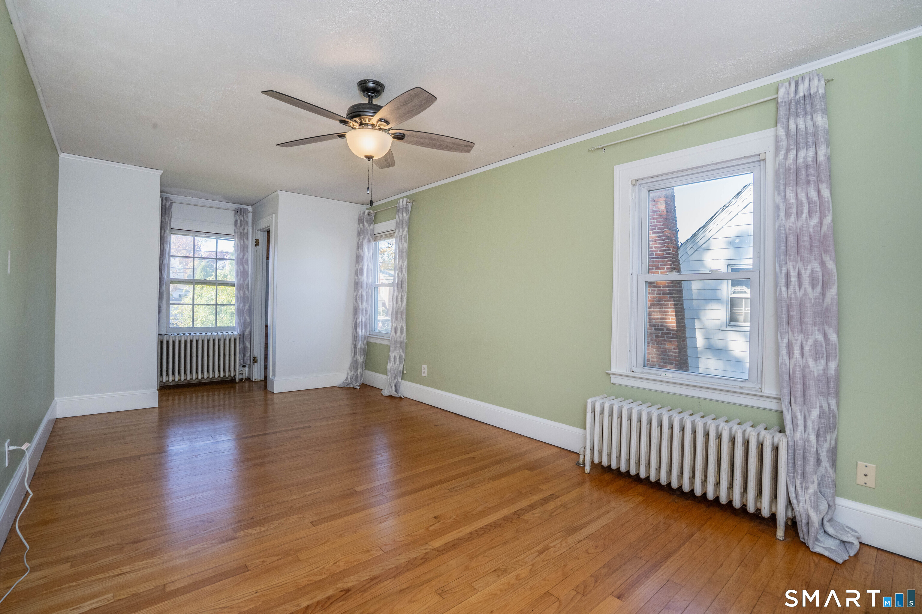 74 Arnoldale Road West Hartford CT 06119