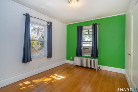 74 Arnoldale Road West Hartford CT 06119