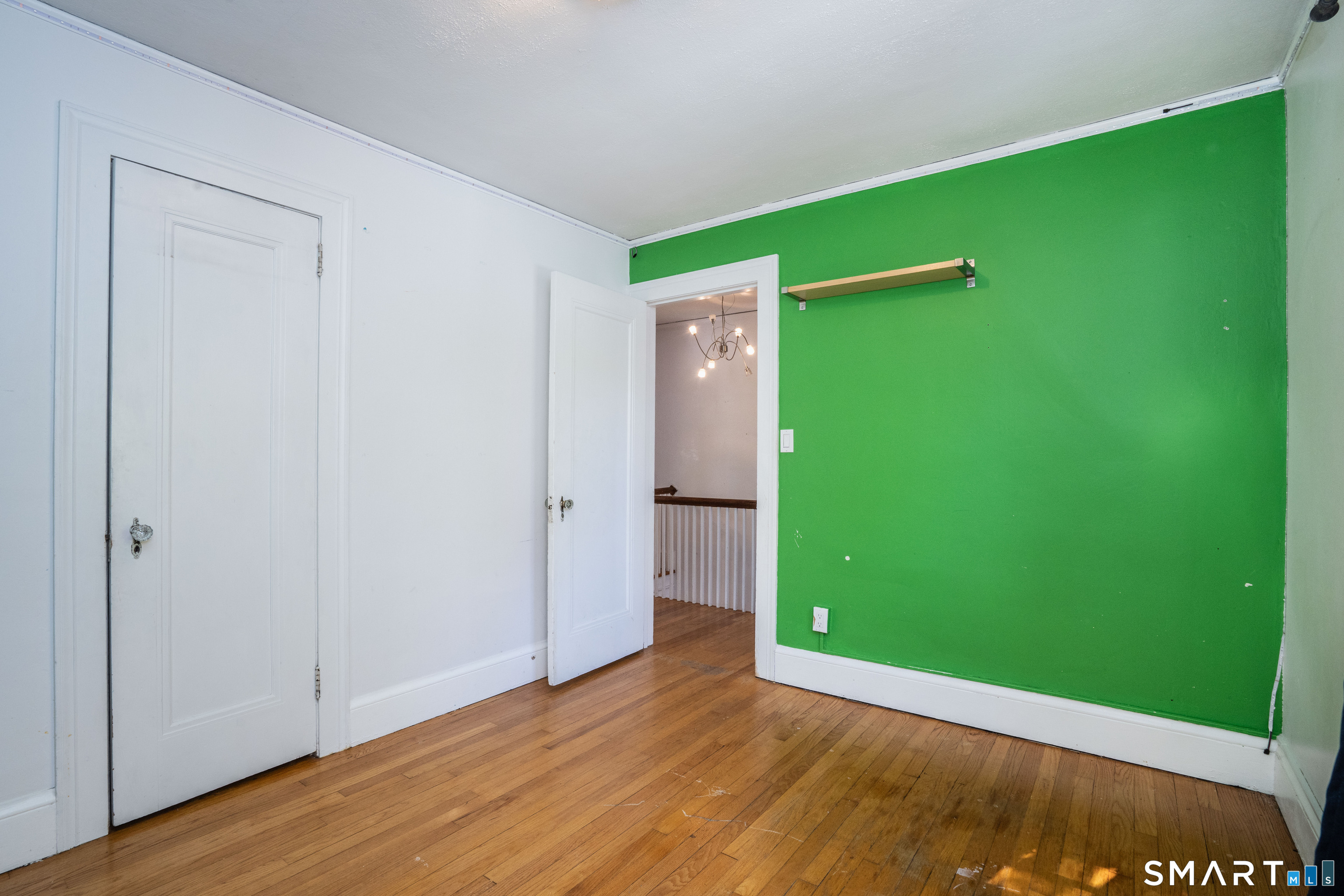 74 Arnoldale Road West Hartford CT 06119