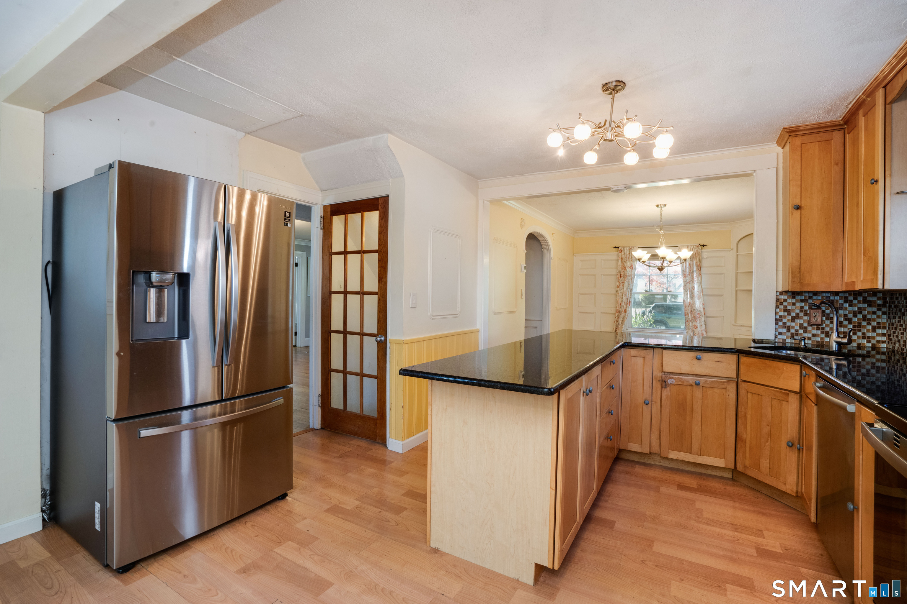 74 Arnoldale Road West Hartford CT 06119