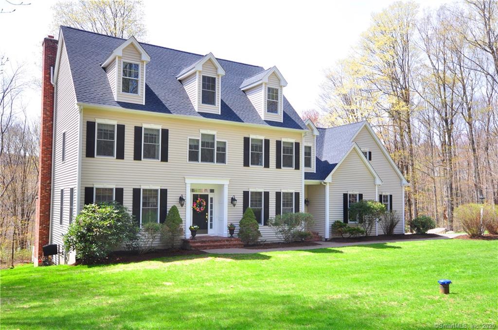 9 Homestead Lane Canton CT 06019