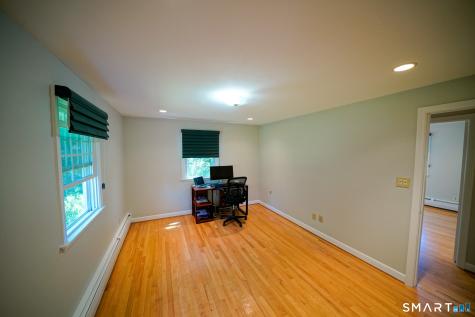 40 Orchard Street Avon CT 06001
