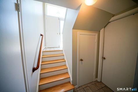 40 Orchard Street Avon CT 06001