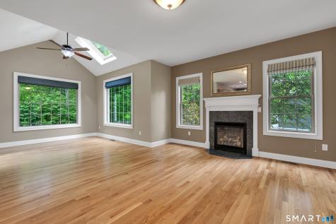 3 Arrowhead Trail Waterford CT 06385
