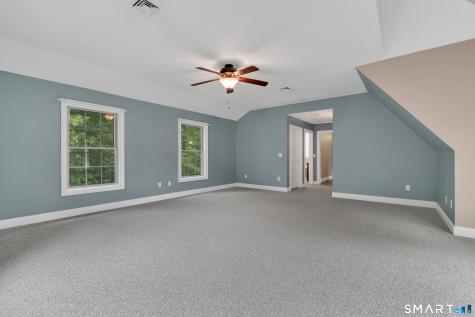 3 Arrowhead Trail Waterford CT 06385