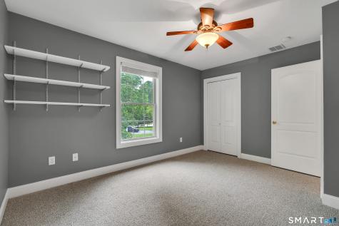 3 Arrowhead Trail Waterford CT 06385