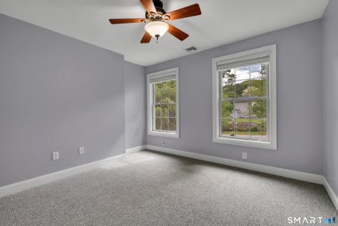 3 Arrowhead Trail Waterford CT 06385